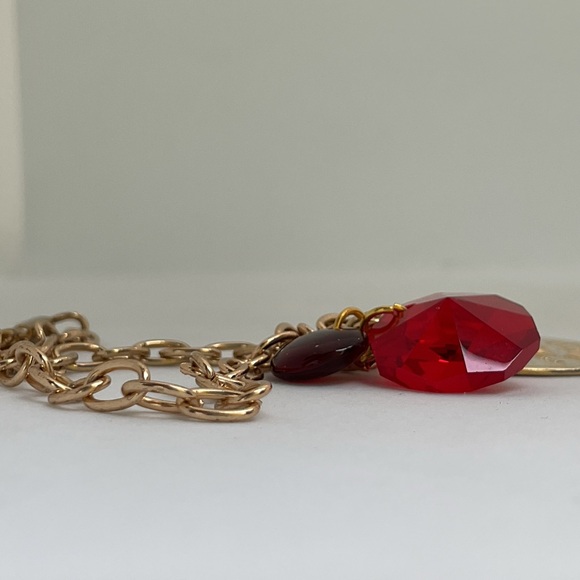 Gold medallion bracelet - Picture 3 of 5